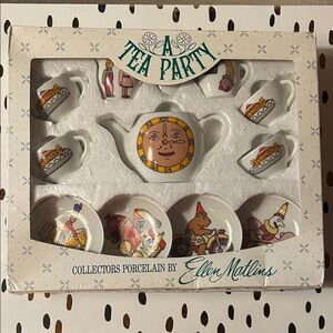 NWOT Vintage Collectors FAO Schwartz Tea Set in Original Box